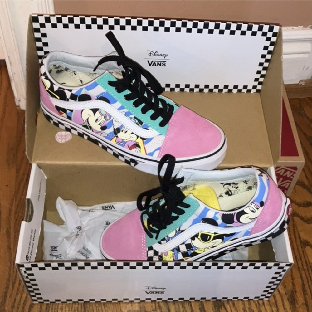 Vans disney “old skool” 80’s mickey mouse